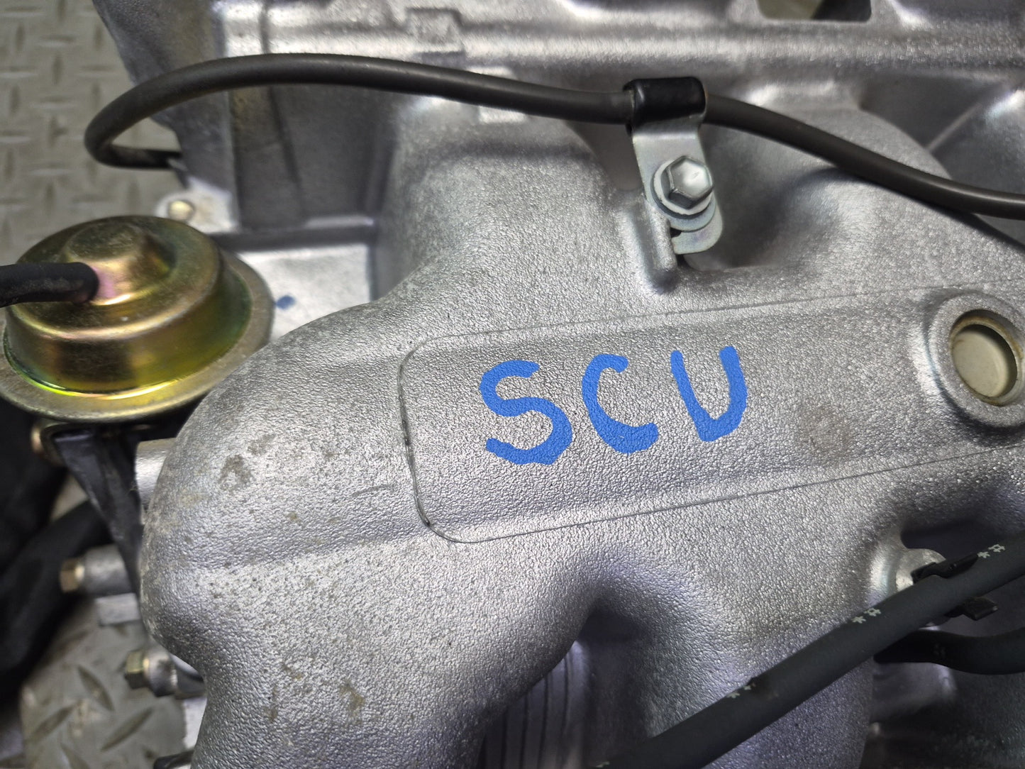 98-00 Lexus SC400 1UZFE Engine Upper Lower Intake Manifold w Pressure Tank Assy