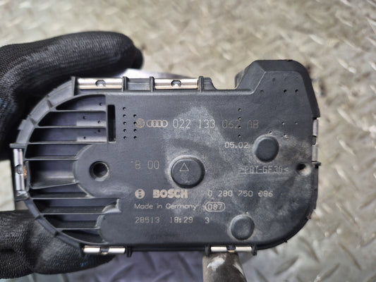 01-03 VW Eurovan T4 2.8L Engine Throttle Body 022133062AB OEM