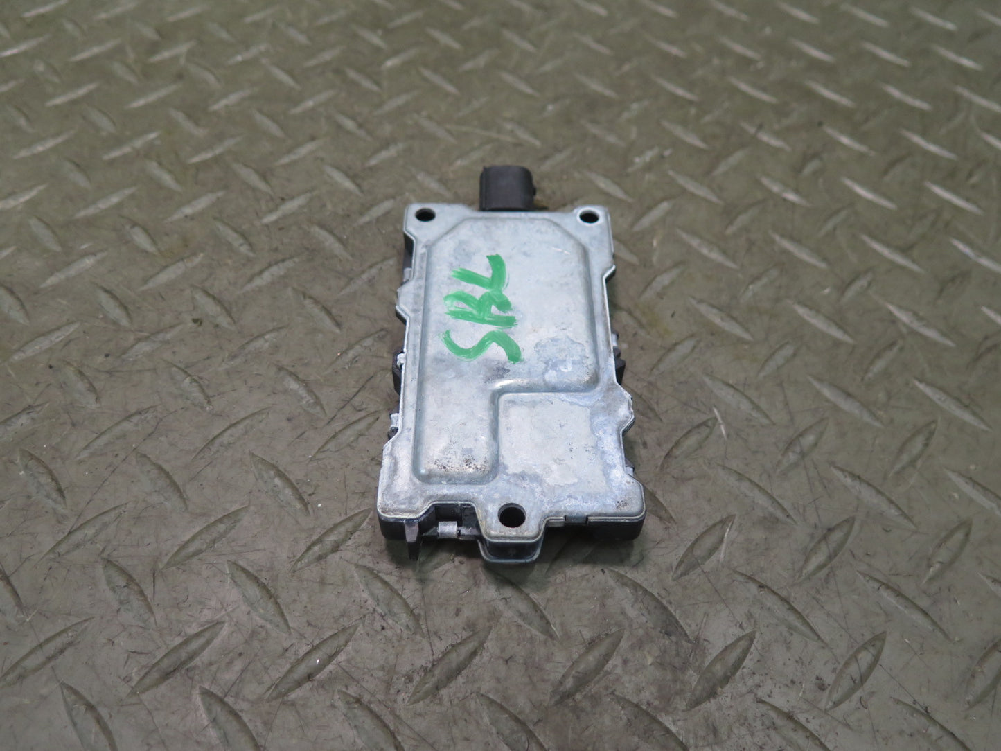 03-08 Mercedes R230 Sl-class Air Pollution Quality Sensor Module 2118300472 OEM