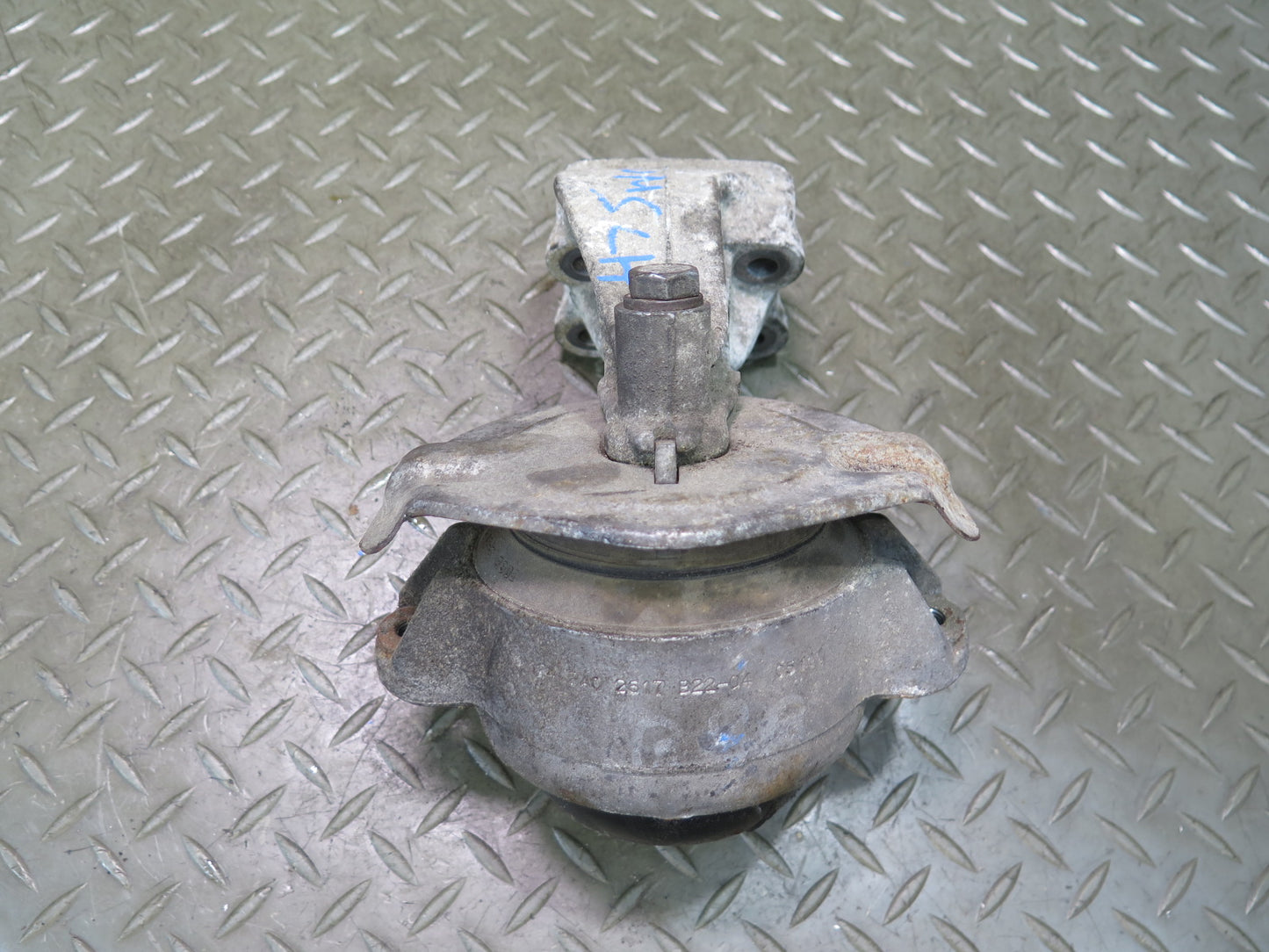94-95 Mercedes W140 S500 M119.702 Set of 2 Engine Left & Right Motor Mount OEM
