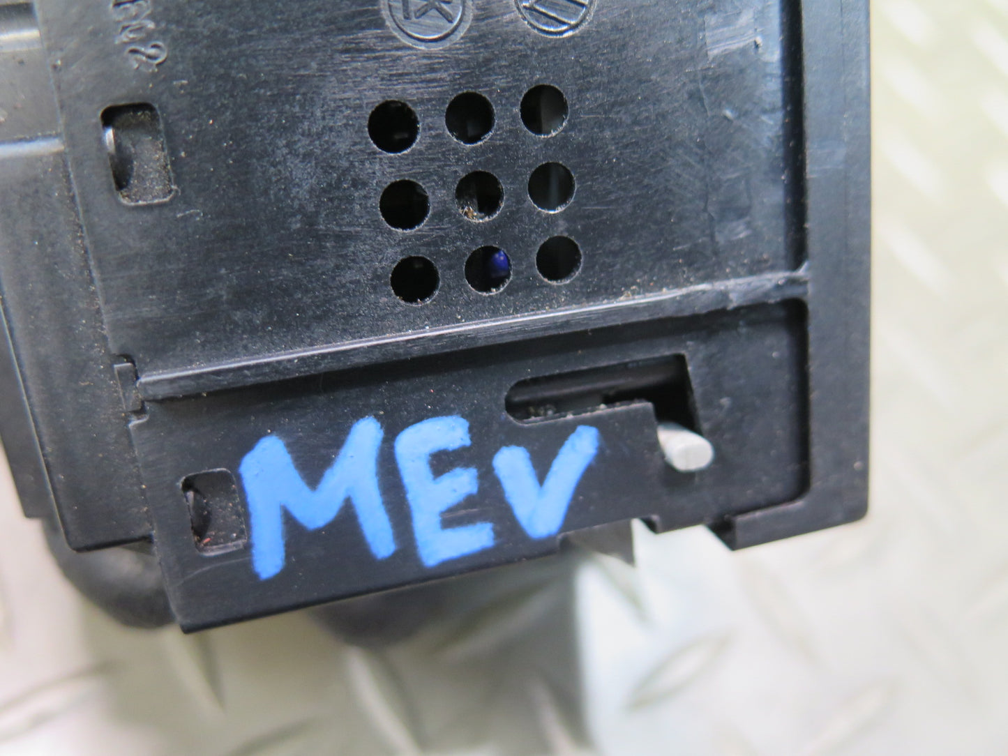 99-03 VW Eurovan T4 Headlight Fog Light Dimmer Switch 7D0941531T OEM