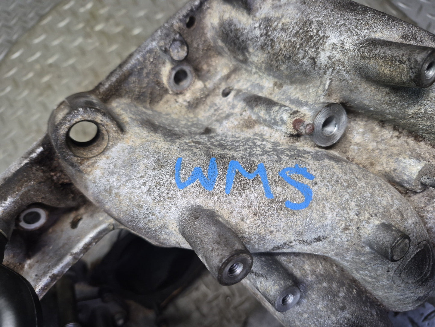 94-95 Mercedes W140 S500 M119.702 Engine Motor Air Intake Manifold OEM