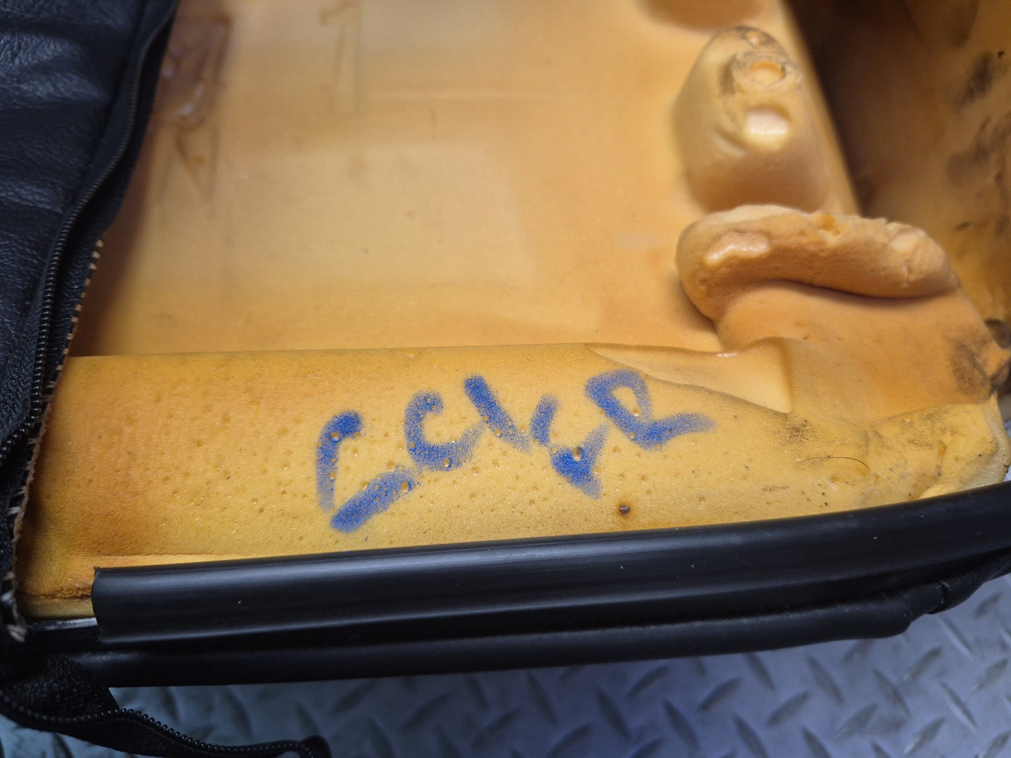 94-96 Chevrolet Corvette C4 Front Right Sport Seat Upper Leather Cushion OEM