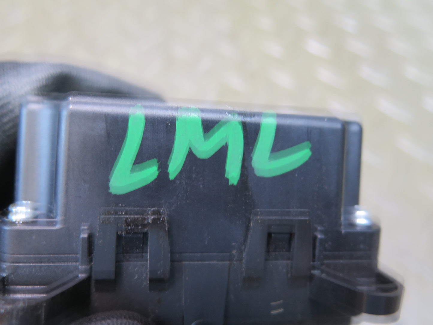 2012-2015 Mercedes X166 W166 Ml-class Console Radio Command Knob Switch