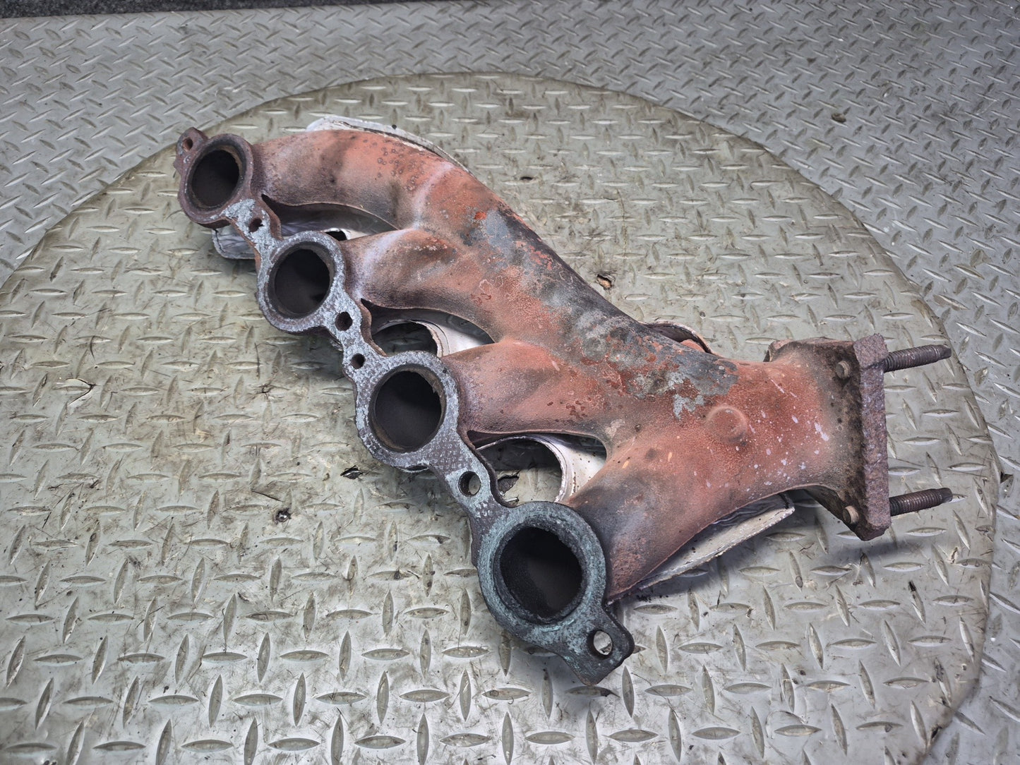 2003-2007 Hummer H2 6.0L Left & Right Exhaust Manifold Set of 2