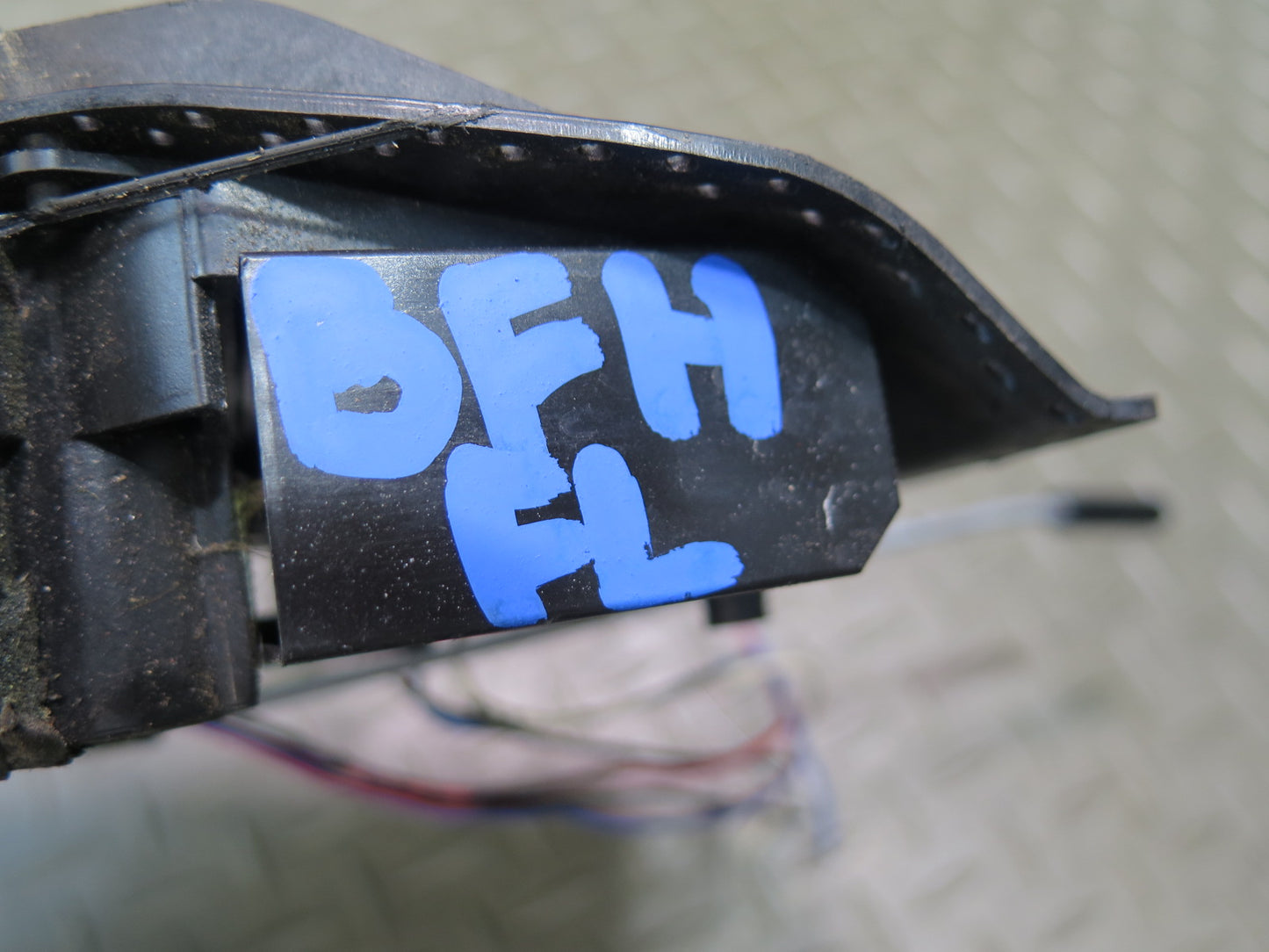 97-03 BMW E39 540i Front Left Door Lock Latch Actuator OEM