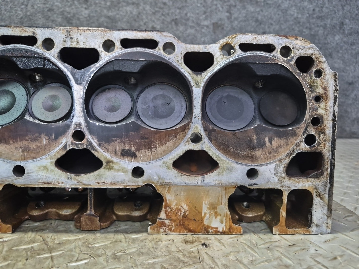 1992 Chevrolet Corvette C4 LT1 Engine Left Cylinder Head 81k Miles OEM