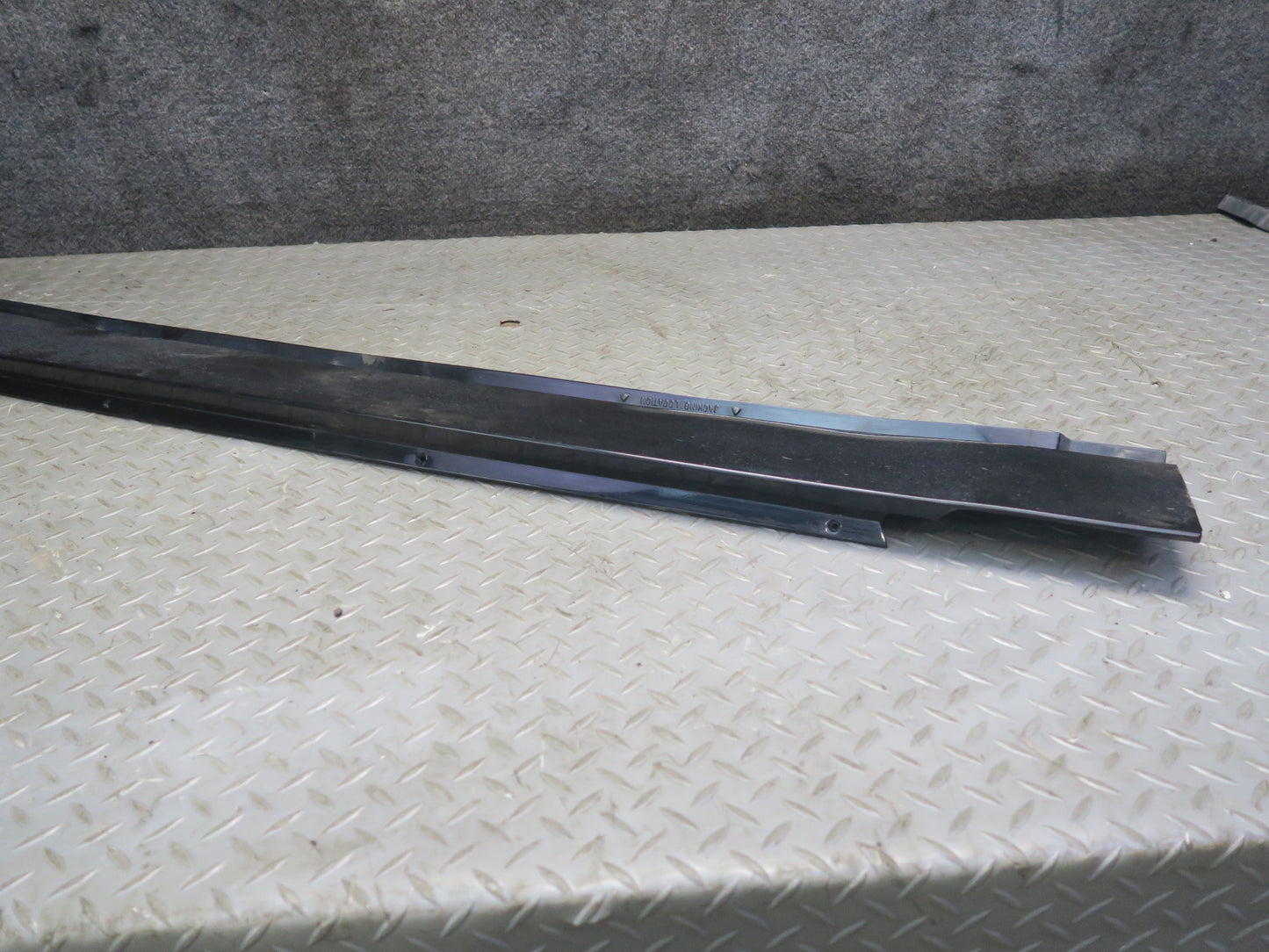 84-96 Chevrolet Corvette C4 Left & Right Side Skirt Rocker Panel Molding Set OEM