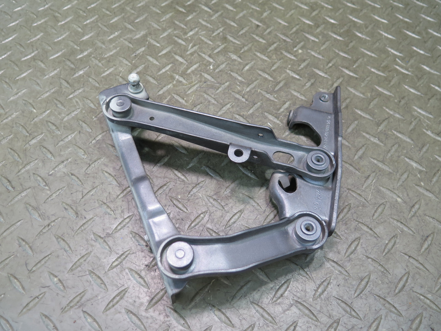 05-11 Mercedes R171 Slk-class Set of 2 Front Left & Right Hood Hinge OEM