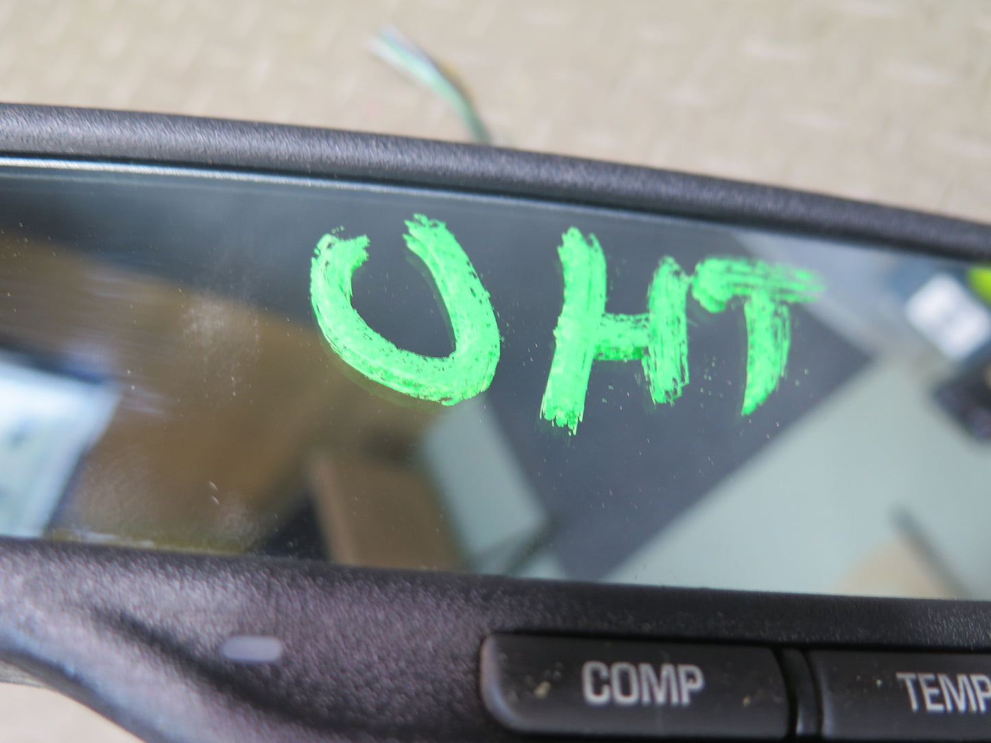 2003-2009 Hummer H2 Front Windshield Interior Auto Dim Rear View Mirror Black