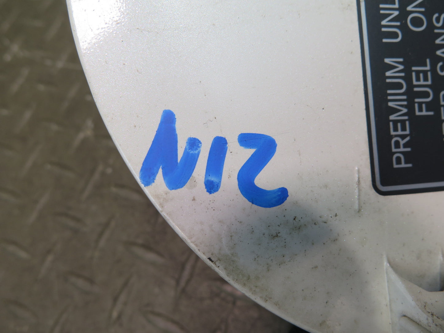 09-20 Nissan Z34 370Z Fuel Tank Filler Door Lid Cover Pearl White OEM