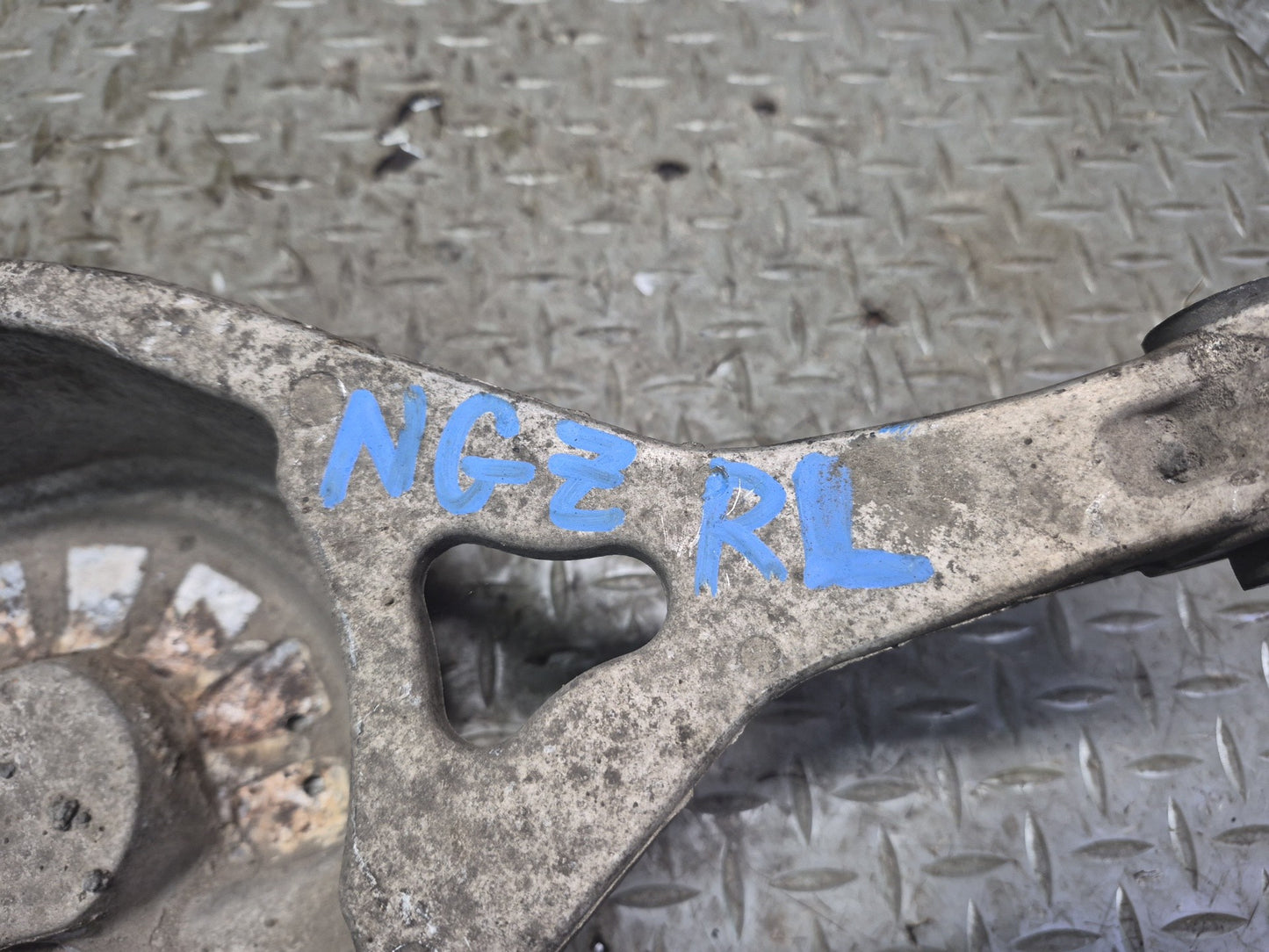 03-09 Nissan 350Z Z33 Rear Left Suspension Lower Control Arm OEM
