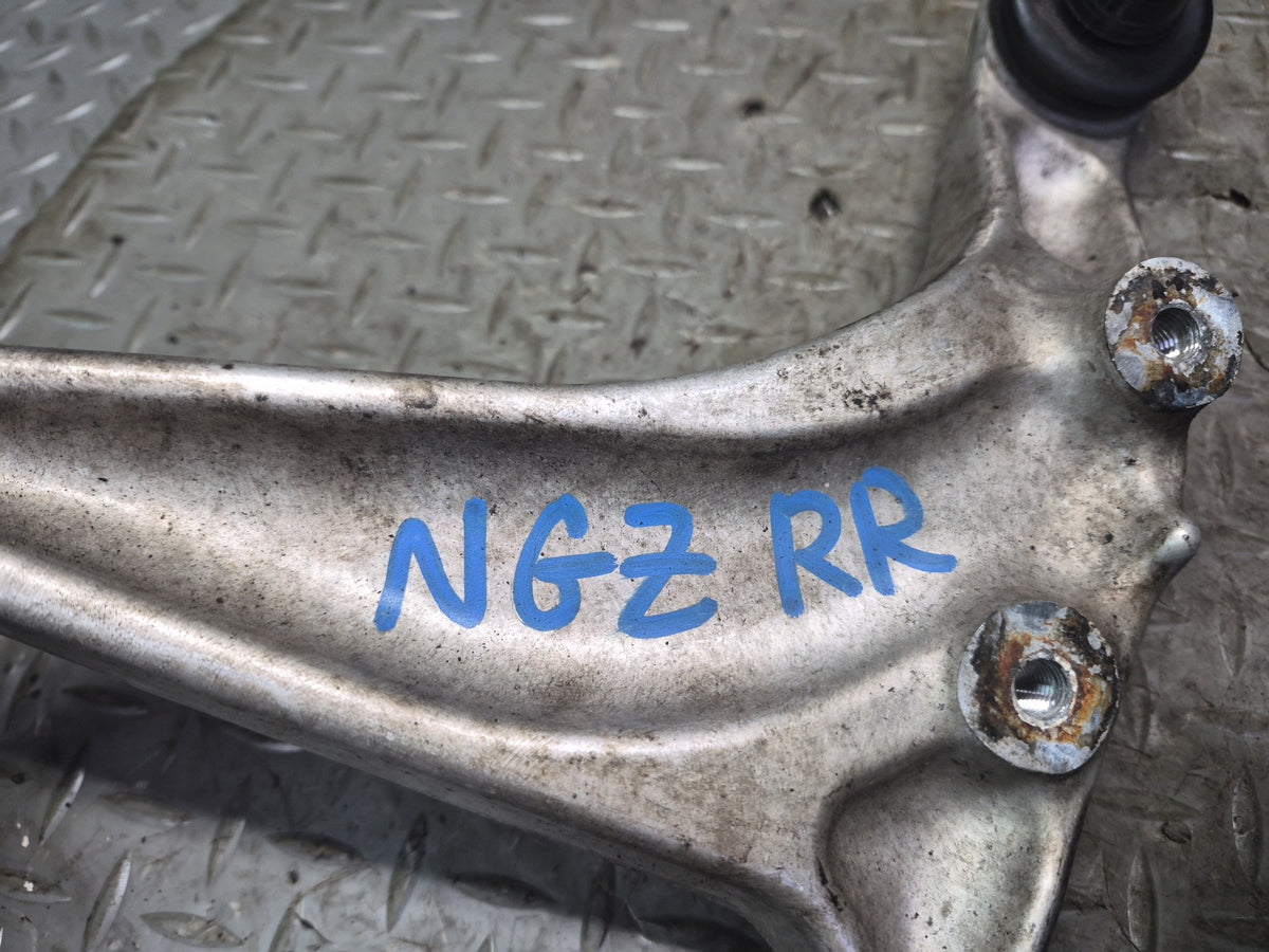 04-06 Nissan 350Z Z33 Convertible Rear Right Suspension Upper Control Arm OEM