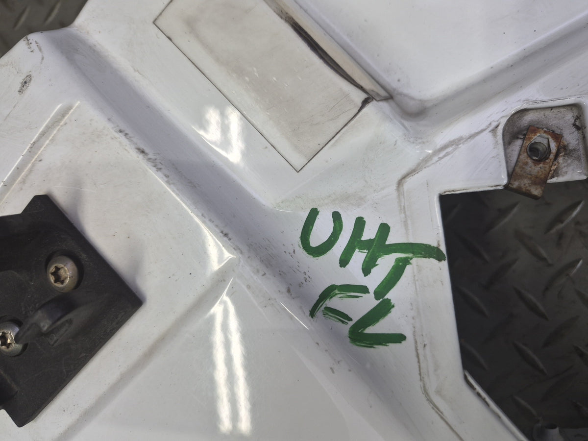 2003-2009 Hummer H2 Front Left Fender Shell Cover Panel Olympic White 15062999