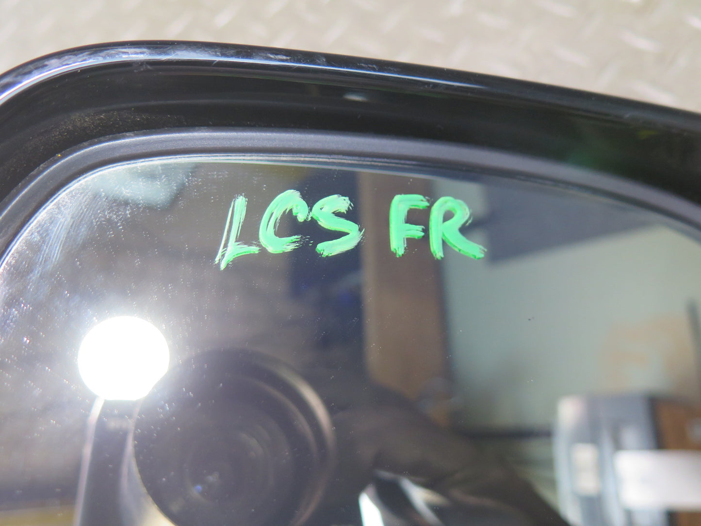 10-12 Lexus UVF46L LS600h LS460 Right Exterior Auto Dim Side View Mirror OEM