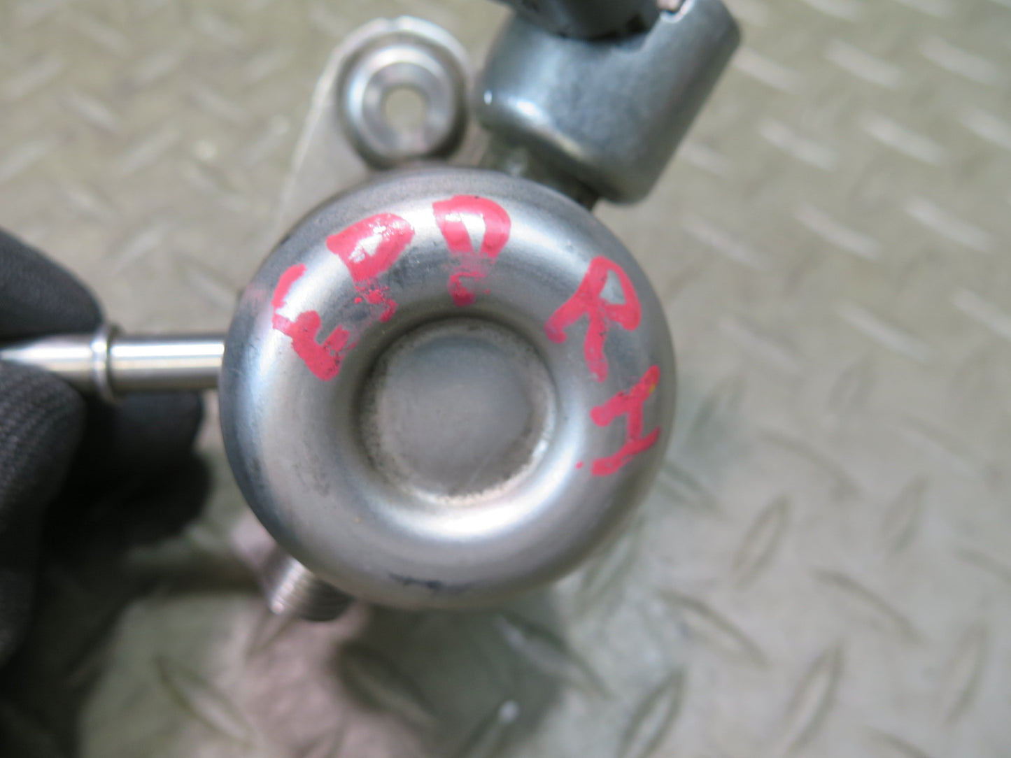2014-2016 Porsche Panamera 970 3.0L Engine High Pressure Fuel Pump