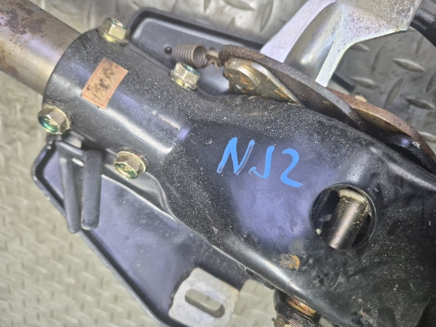 87-89 Nissan Z31 300ZX NON Turbo Steering Column w U Joint Shaft Assembly OEM