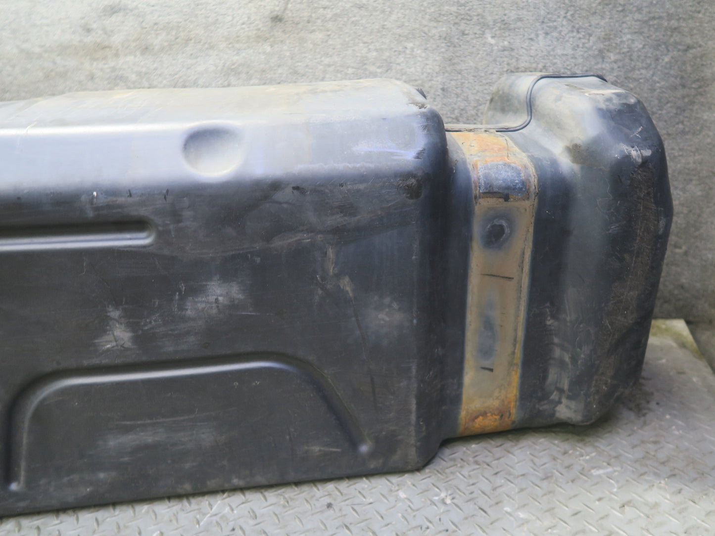 2004-2007 Hummer H2 6.0L Gas Fuel Tank Unit