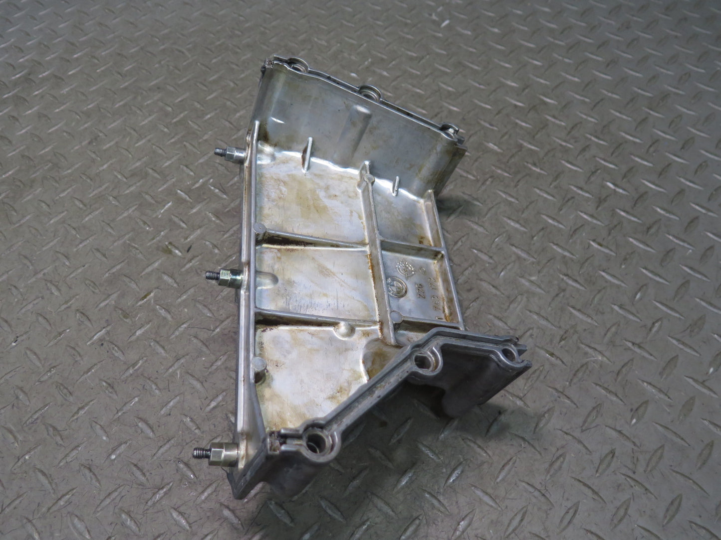 97-98 BMW E39 540i M62 Set of 2 Engine Timing Chain Cover Plate OEM