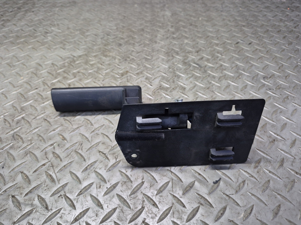 2003-2004 Hummer H2 Rear Right Side Door Interior Trim Cover Panel W/ Handle