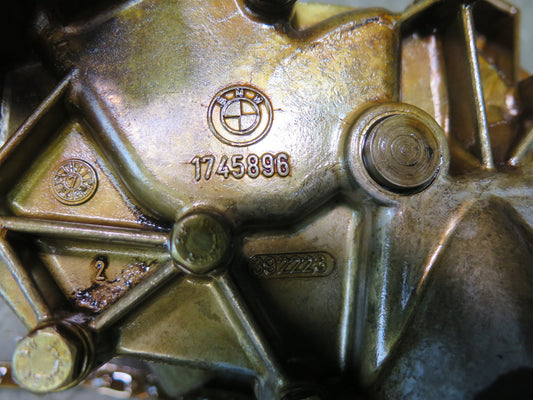 97-01 BMW E39 540i M62 Engine Motor Oil Pump 1745896 OEM