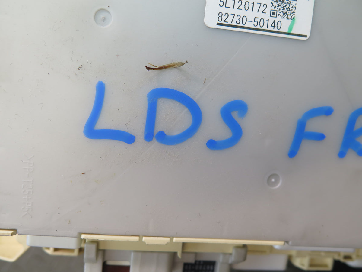 04-06 Lexus UCF30L LS430 Front Right Fuse Relay Junction Box Module OEM
