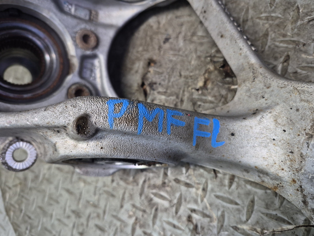 2015-2018 Porsche Macan AWD Rear Left Side Spindle Knuckle Wheel Hub Bearing
