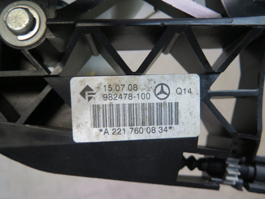 07-13 Mercedes W221 S-class Rear Right Door Exterior Handle w Keyless OEM