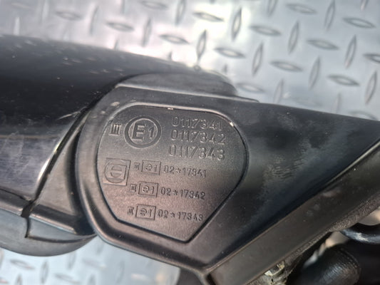 1994-1997 BMW E31 840Ci Right Exterior Heated Side View Power Mirror