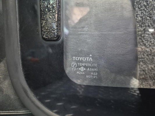 94-96 Toyota Hiace KZH106W Front Upper Sunroof Moon Roof Window Glass OEM