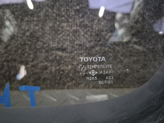 94-96 Toyota Hiace KZH106W Rear Right Quarter Movable Glass Window OEM