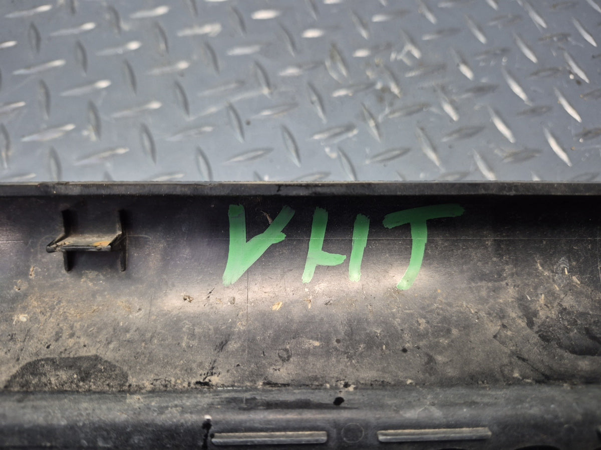 2003-2007 Hummer H2 Front Bumper Radiator Lower Grille Molding 15078155
