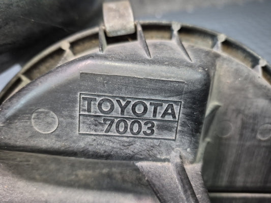 84-86 Toyota Cressida MX73 5M-GE Air Intake Cleaner Filter Box 22020-43110 OEM