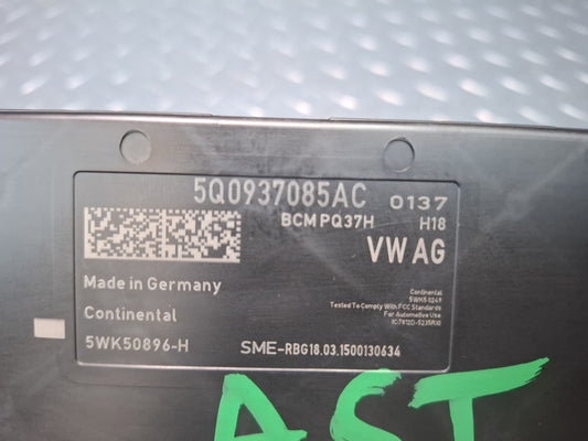 15-18 Audi S3 8VS BCM Body Control Module Unit 5Q0937085AC OEM