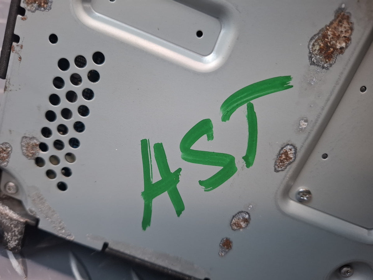 15-16 Audi A3 S3 8VS Audio Radio Amplifier AMP 8V0035465C OEM