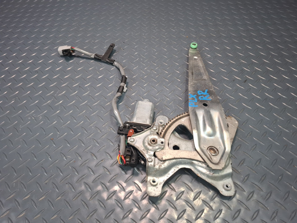 1998-2007 Lexus UZJ100L LX470 Rear Right Door Window Regulator W/ Motor