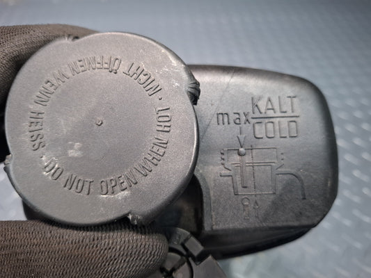 1994-1997 BMW E31 840Ci Engine Coolant Expansion Reservoir Tank