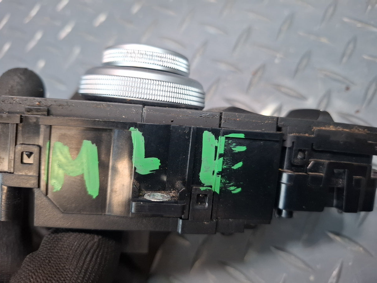 2017-2020 Maserati Levante M161 Center Console Multimedia Suspension Switch
