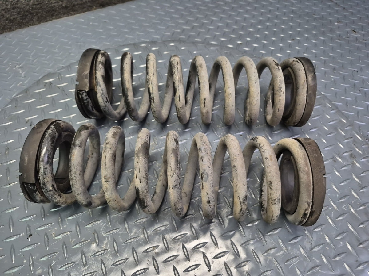 1994-1997 BMW E31 840Ci RWD Rear Left & Right Coil Spring Set of 2