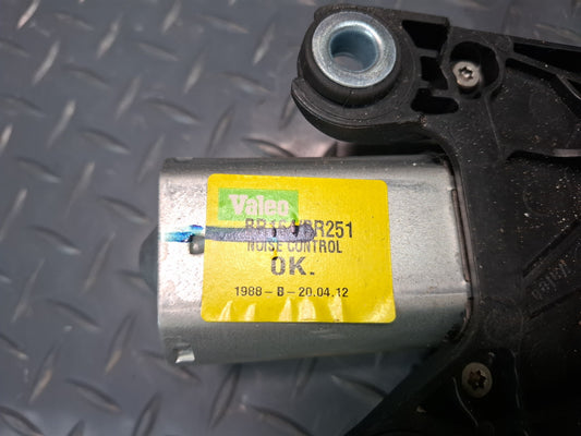 2012-2015 Mercedes W166 Ml-class Rear Tailgate Wiper Arm w Motor