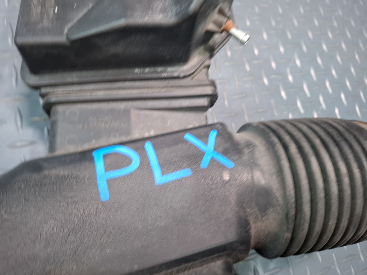 2006-2007 Lexus UZJ100L LX470 Air Intake Resonator Hose Pipe Line 17875-50330
