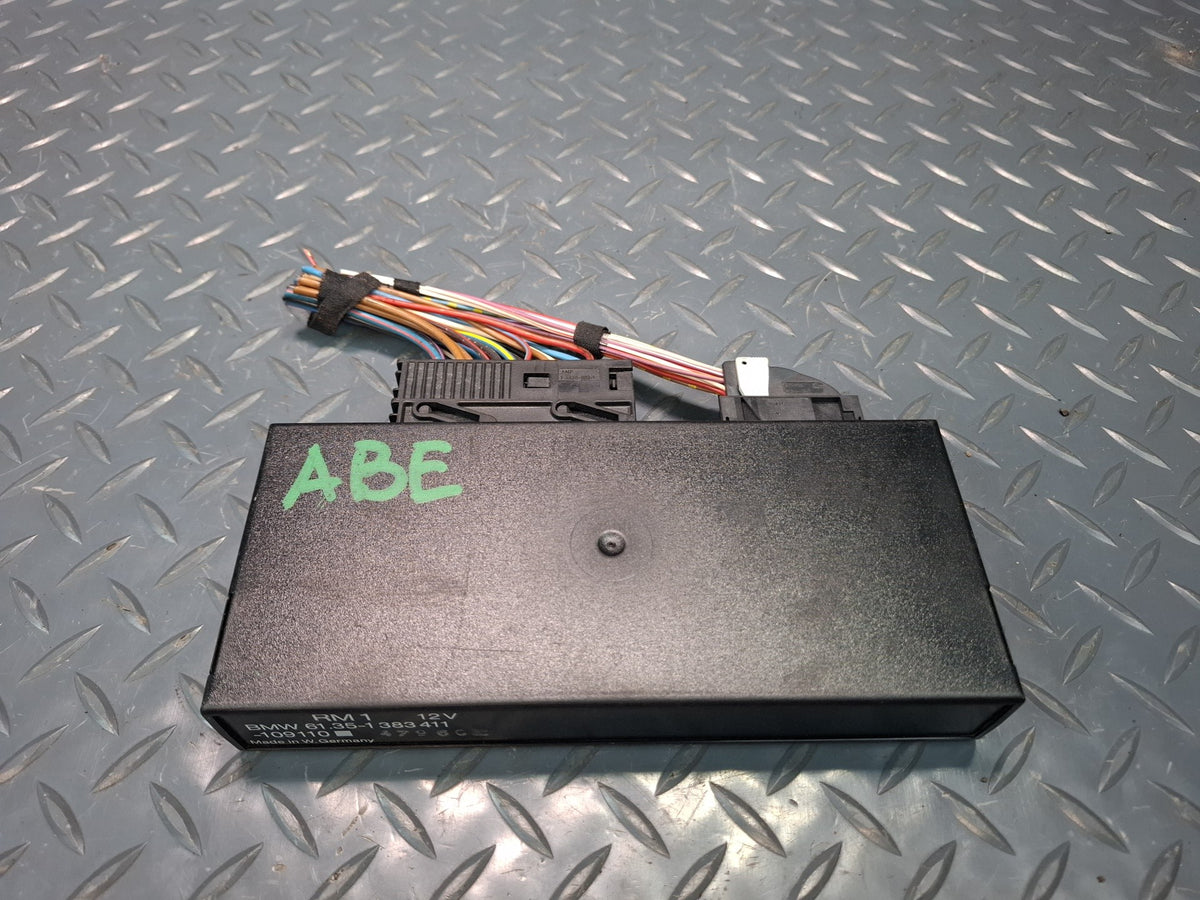 1994-1997 BMW E31 840Ci RM1 Relay Control Module Unit 1383411