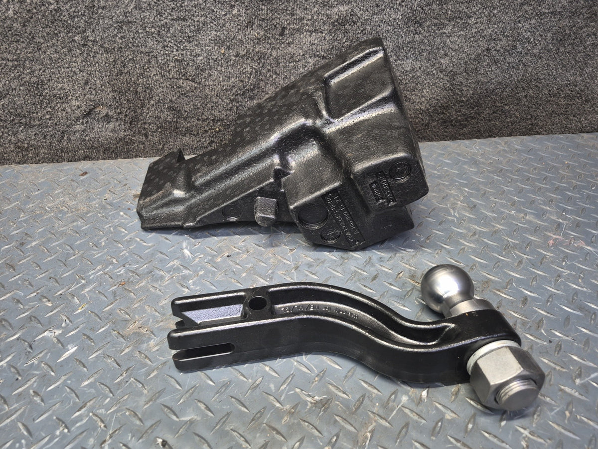 2012-2015 Mercedes W166 Ml-class Rear Trailer Hitch TOW Bar w Hardware Set