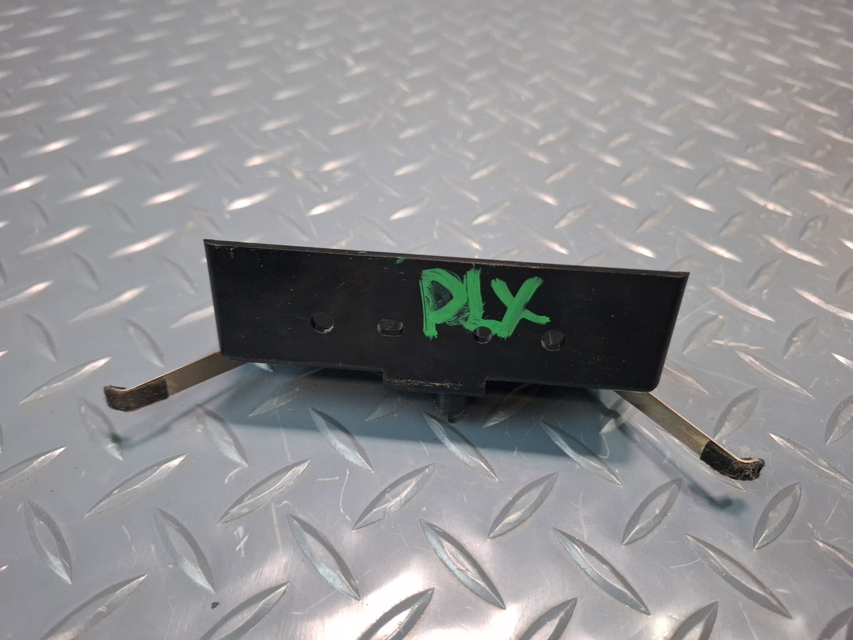 2003-2007 Lexus UZJ100L LX470 Rear Center Console CUP Drink Holder Assembly