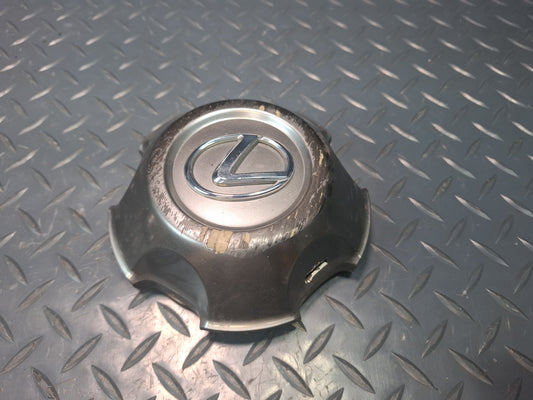 2003-2007 Lexus UZJ100L LX470 Wheel Center Cap Hubcap Set of 2 Damaged