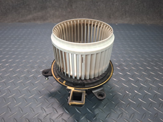 17-26 Alfa Romeo Giulia A/C Heater Blower Motor Fan w Resistor OEM