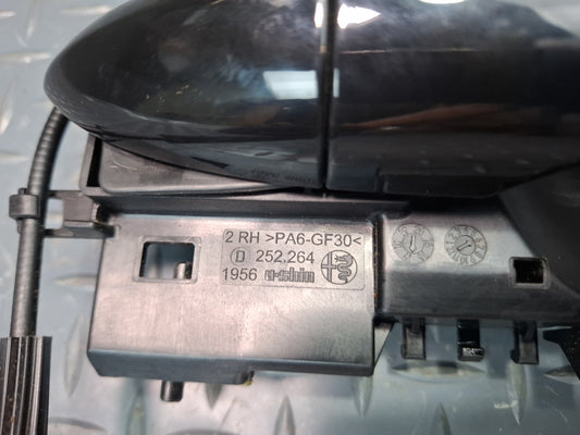 17-24 Alfa Romeo Giulia Front Right Pass Side Exterior Keyless Door Handle OEM