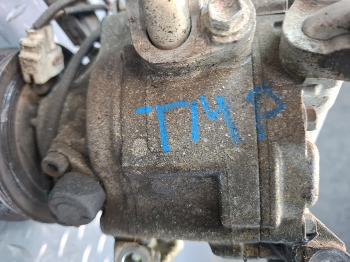 04-05 Toyota MR2 Spyder ZZW30L A/C Air Condition Compressor OEM