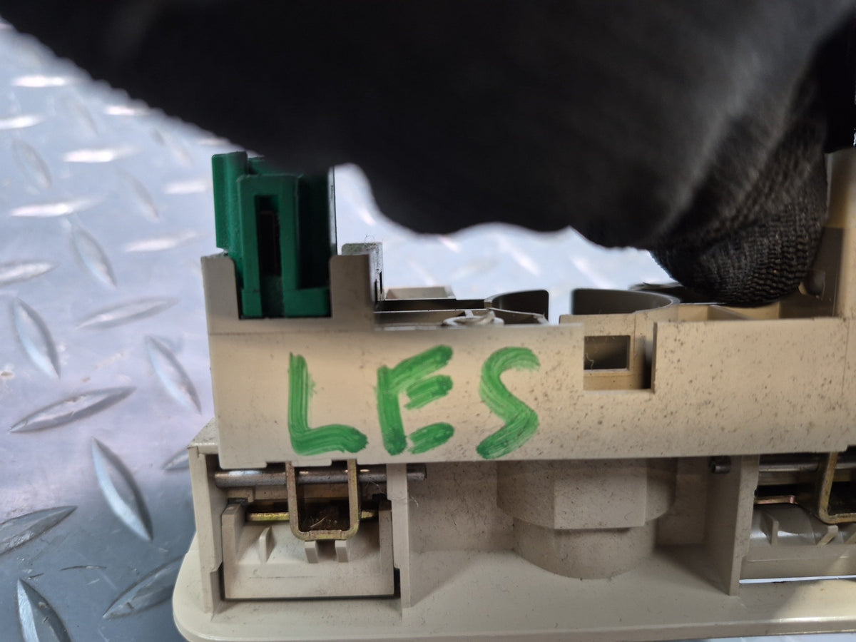 98-00 Lexus UCF20L LS400 Fuel Door & Trunk Open Release Button Switch OEM