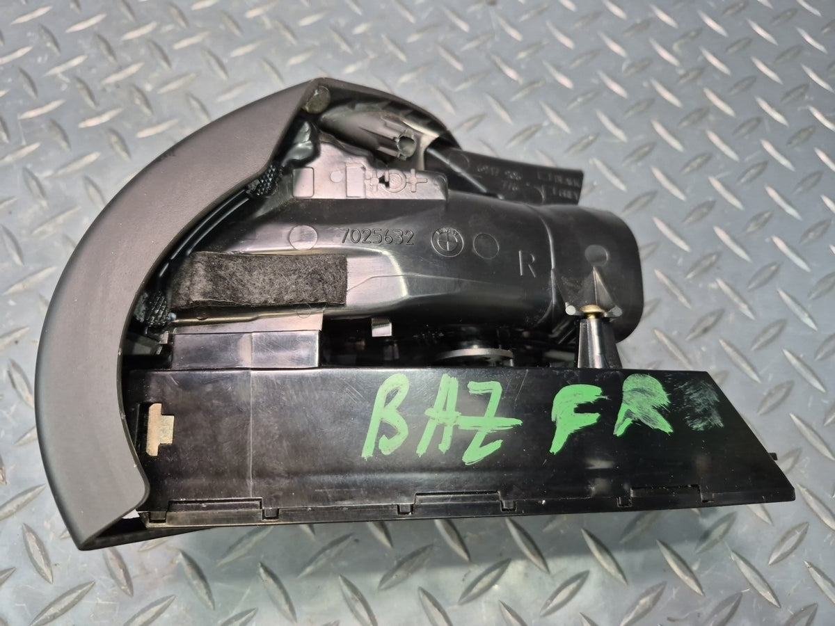 03-08 BMW E86 E85 Z4 Dash Right Air Vent Grille w CUP Holder Black 6917906 OEM